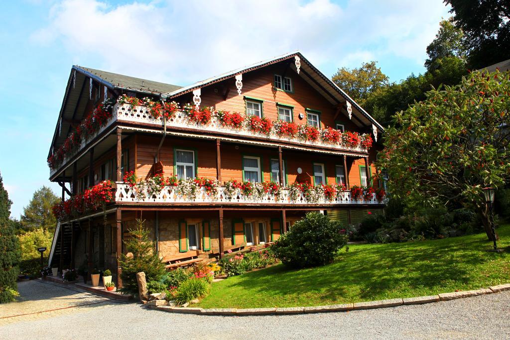 Pension Schweizer Hof 베르니게로데 외부 사진